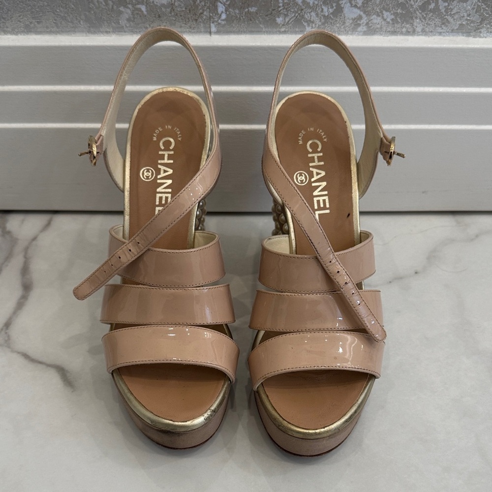 CHANEL Women's Beige Strappy Sandals worn